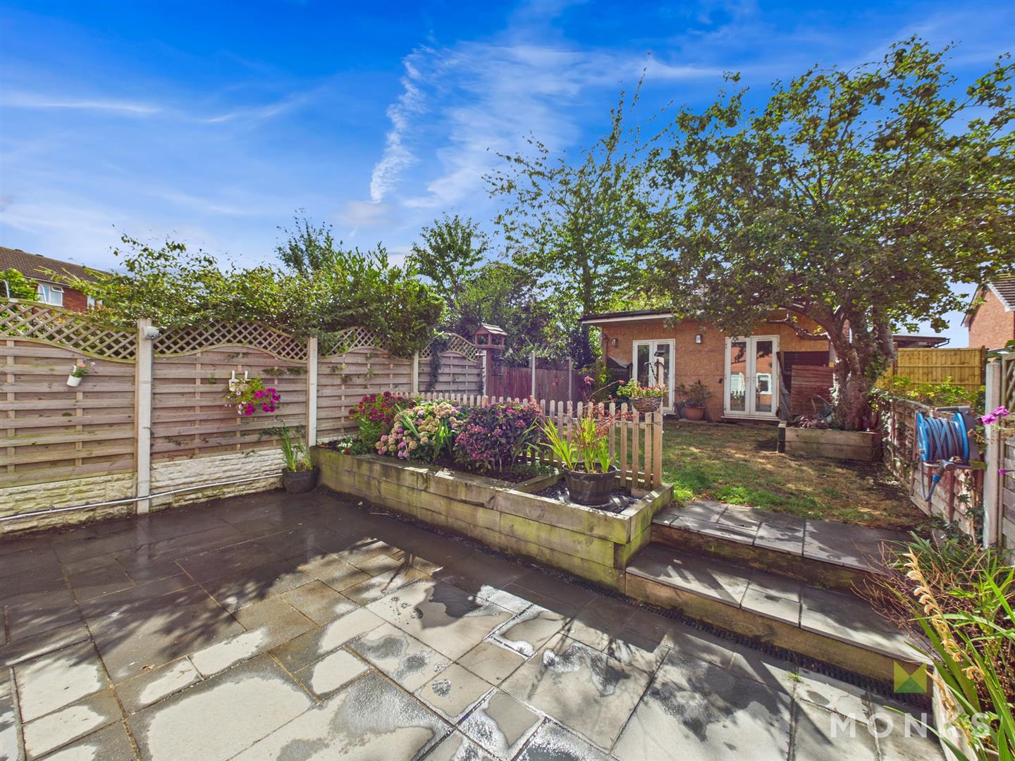 77 Balmoral Crescent, Oswestry, SY11 2XH For Sale